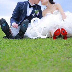 EYMの「I doステッカー」